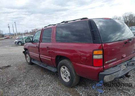 2004 Chevrolet Suburban 1500 Lt z USA, uszkodzony, nr VIN 3GNFK16T64G182159